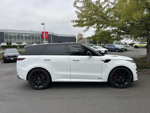 2025 Land Rover Range Rover Sport Autobiography