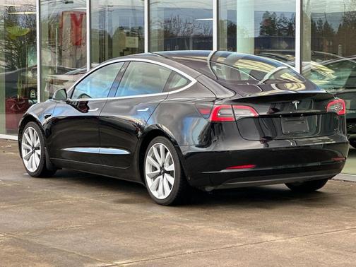 Solid Black 2020 Tesla Model 3 Standard Range Plus