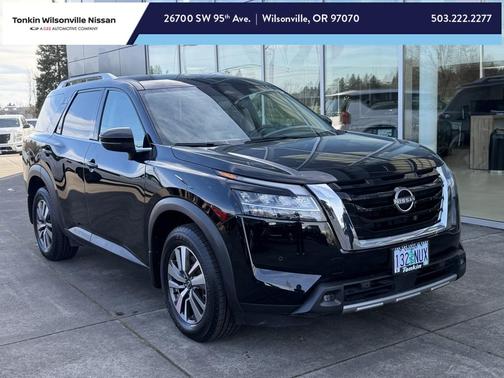 2022 Nissan Pathfinder SL 4WD