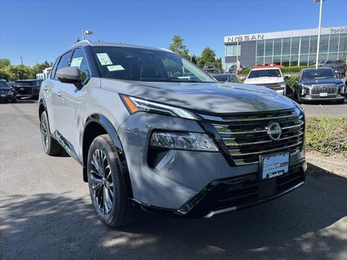 2025 Nissan Rogue Platinum