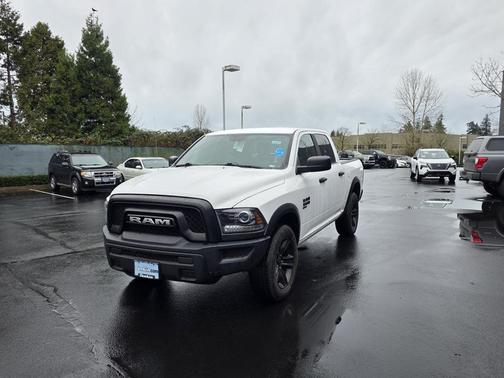 2022 RAM 1500 Classic Warlock Crew Cab 4x4 5'7' Box