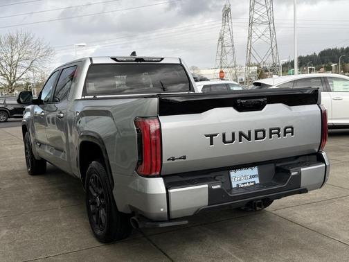 2024 Toyota Tundra Platinum