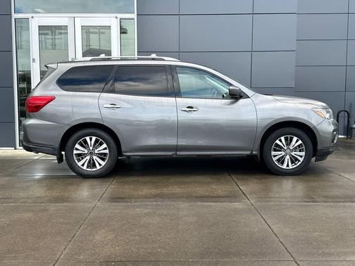 2020 Nissan Pathfinder SV 4WD