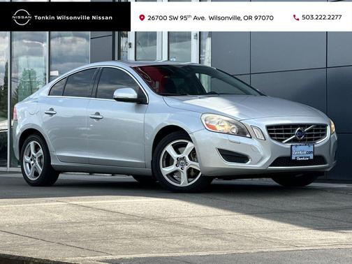 Silver Metallic 2012 Volvo S60 T5