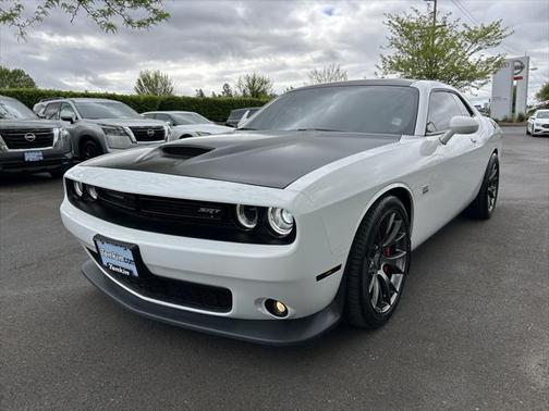 2017 Dodge Challenger SRT 392