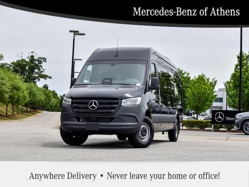 Obsidian Black 2026 Mercedes-Benz Sprinter 2500 Cargo 170 WB
