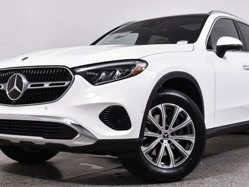 2025 Mercedes-Benz GLC 300 Base