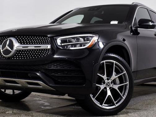 Black 2022 Mercedes-Benz GLC 300 GLC 300