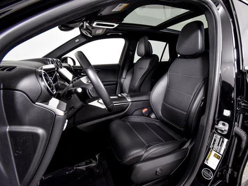 Black 2025 Mercedes-Benz GLC 300 GLC 300