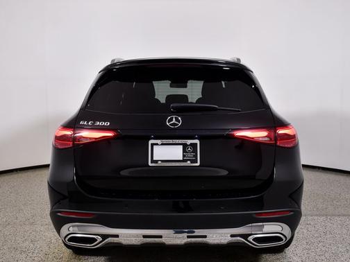 Black 2025 Mercedes-Benz GLC 300 GLC 300
