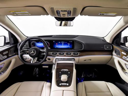 MANUFAKTUR Moonlight Whit 2026 Mercedes-Benz GLS 450 GLS 450