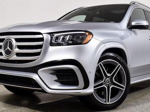 2025 Mercedes-Benz GLS 450 4MATIC