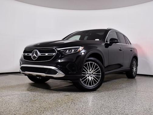 2025 Mercedes-Benz GLC 300