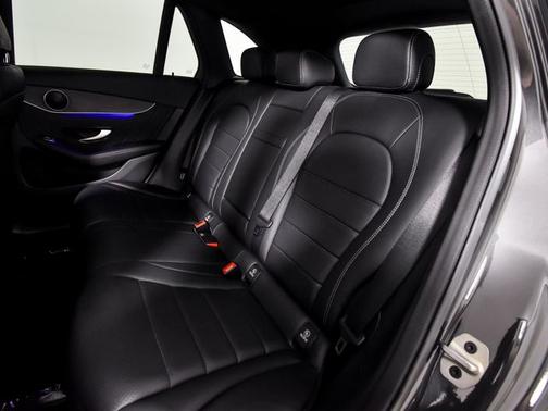 Graphite Gray Metallic 2022 Mercedes-Benz GLC 300 GLC 300