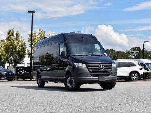 2025 Mercedes-Benz Sprinter 2500 High Roof