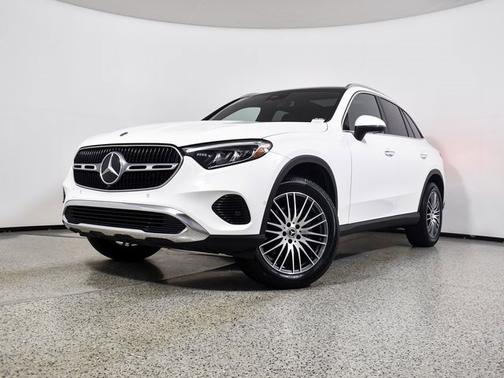 2023 Mercedes-Benz GLC 300 