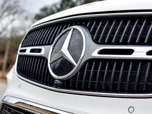 2025 Mercedes-Benz GLC 300 Base