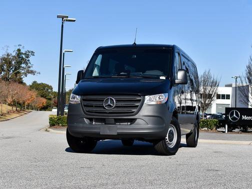 Obsidian Black 2026 Mercedes-Benz Sprinter 2500 Passenger 144 WB