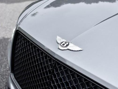 2021 Bentley Bentayga V8