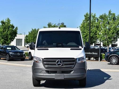 2025 Mercedes-Benz Sprinter 2500 Standard Roof