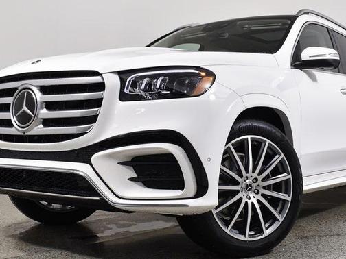 2025 Mercedes-Benz GLS 450 4MATIC