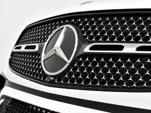 2025 Mercedes-Benz GLC 300 4MATIC Coupe
