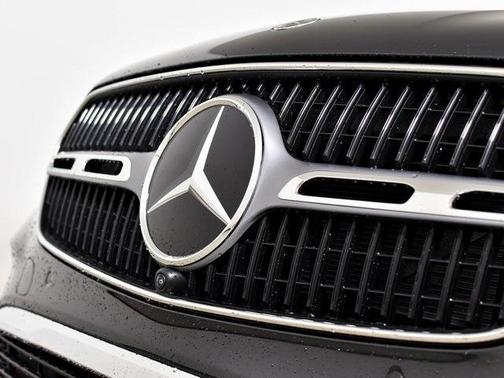 2025 Mercedes-Benz GLC 350e Base 4MATIC