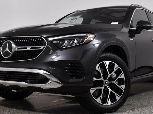 2025 Mercedes-Benz GLC 350e Base 4MATIC