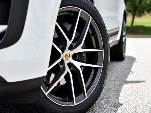 White 2025 Porsche Macan