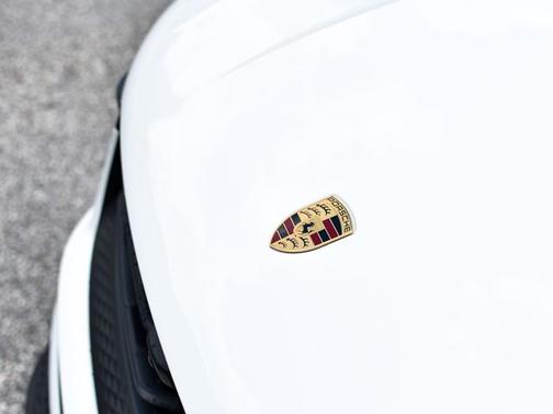 White 2025 Porsche Macan