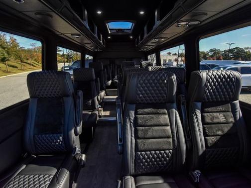 Obsidian 2024 Mercedes-Benz Sprinter 3500 170