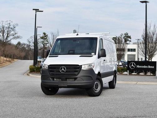 2025 Mercedes-Benz Sprinter 2500 Standard Roof