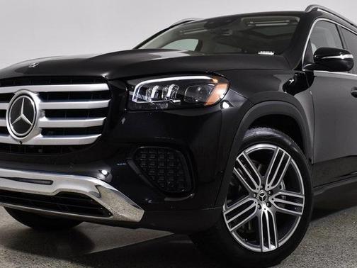 2024 Mercedes-Benz GLS 450 4MATIC