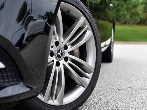 Black 2019 Mercedes-Benz S-Class S 560