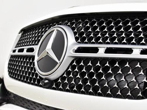 2025 Mercedes-Benz GLE 450e 4MATIC