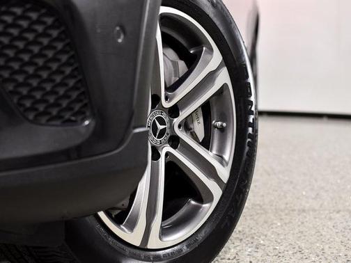 2022 Mercedes-Benz GLC 300 Base