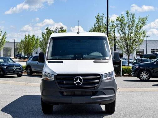 2025 Mercedes-Benz Sprinter 2500 Standard Roof