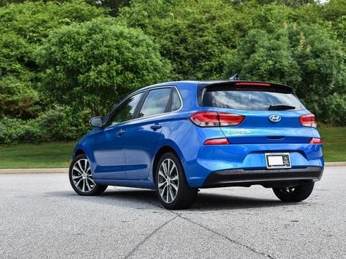 2018 Hyundai Elantra GT Base