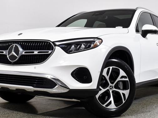 2025 Mercedes-Benz GLC 350e Base