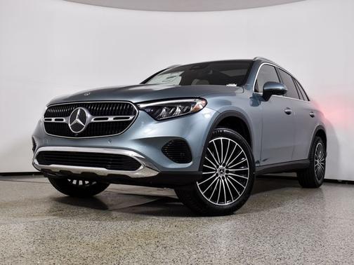 Verde Silver Metallic 2026 Mercedes-Benz GLC 300 GLC 300