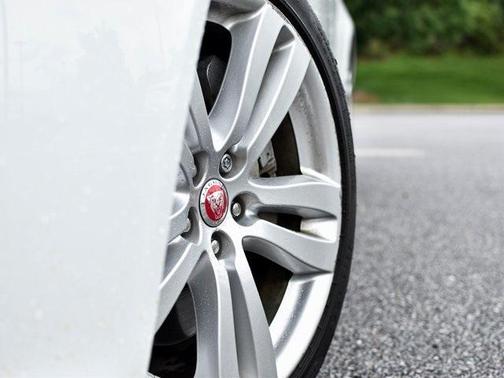 2014 Jaguar XJ XJL Portfolio