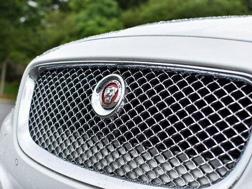 2014 Jaguar XJ XJL Portfolio