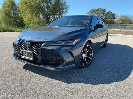 2020 Toyota Avalon Touring