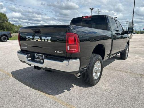 Diamond Black 2025 RAM 2500 Big Horn