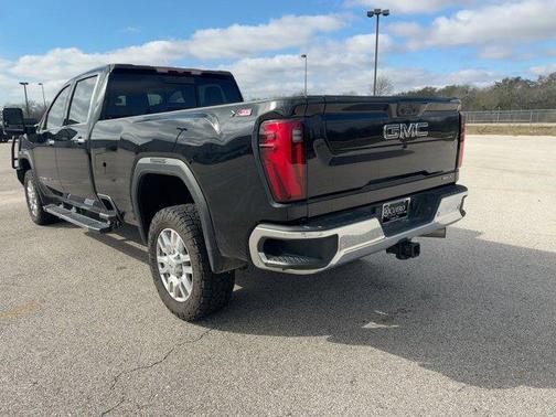 2024 GMC Sierra 2500 SLT