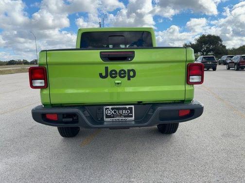 2025 Jeep Gladiator Sport