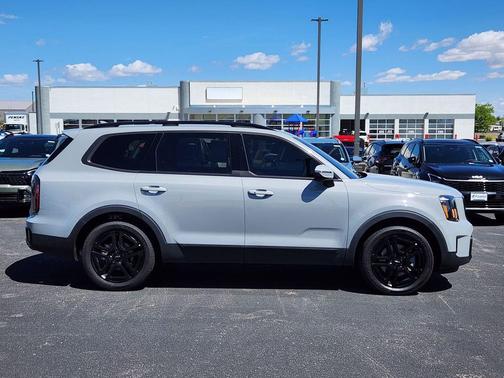 Wolf Gray 2024 Kia Telluride EX X-Line