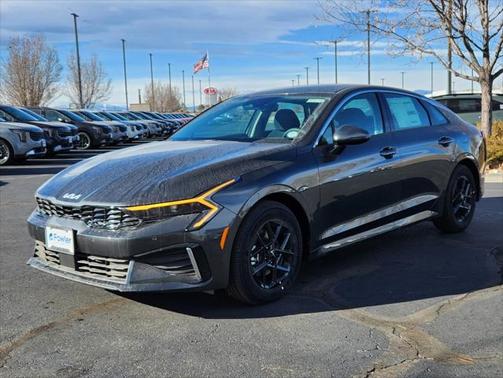 2025 Kia K5 LXS