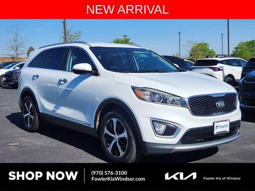Snow White Pearl 2017 Kia Sorento EX