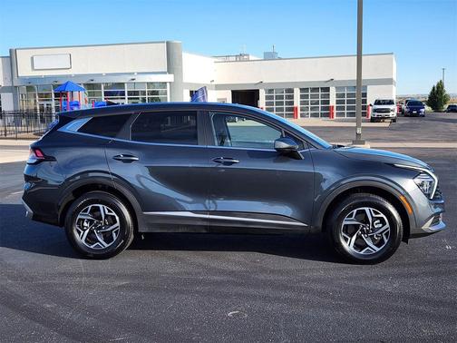 2025 Kia Sportage LX